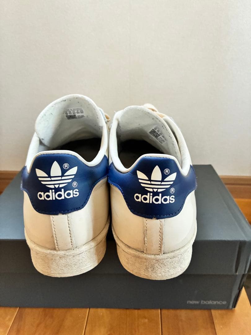 靴 adidas SUPERSTAR 82