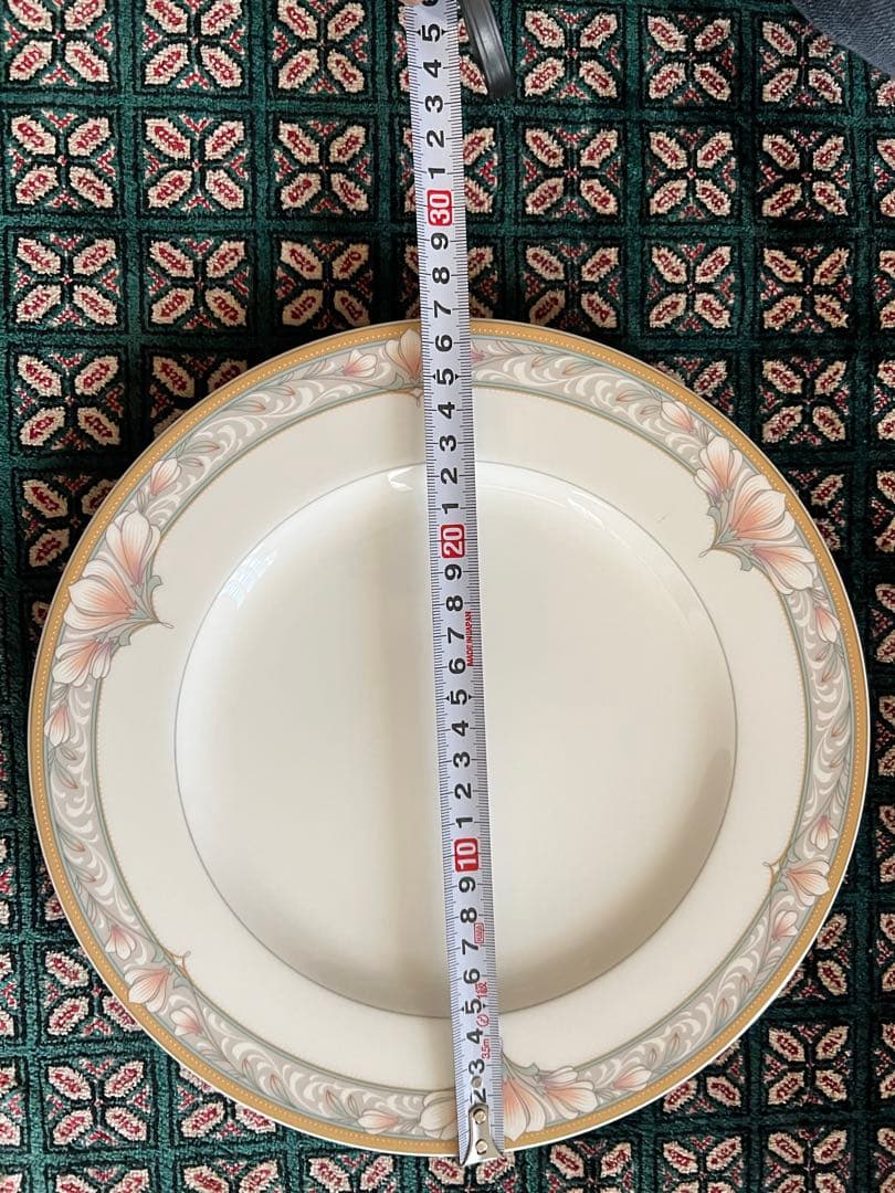 ノリタケ シャーロット ディナープレート8枚