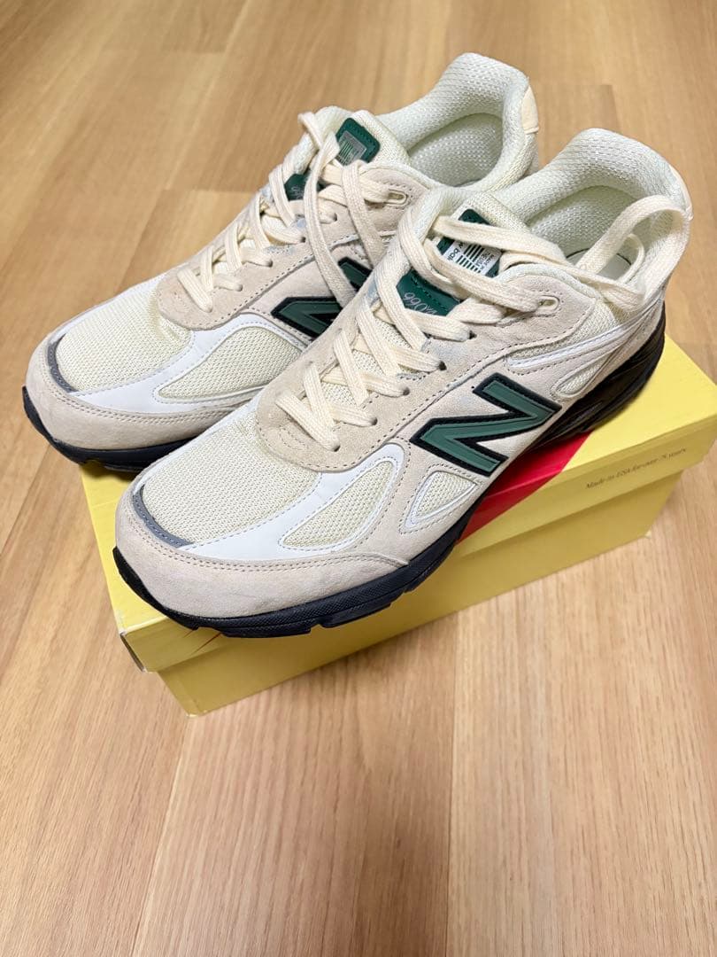 靴 New Balance M990V4
