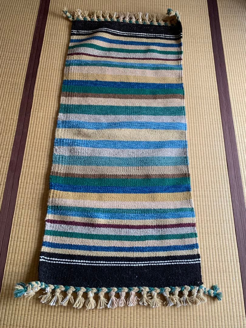 新品　草木染め　ウールラグ　インド