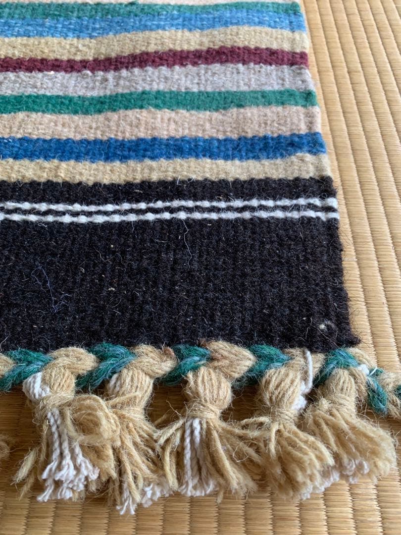 新品　草木染め　ウールラグ　インド