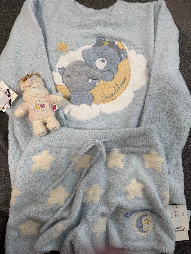 スナイデルホーム　ケアベア　ルームウェア、マスコットキーホルダーセット