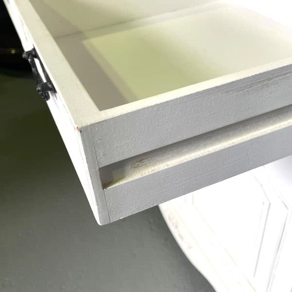 フランス製　アンティーク調カップボード　食器棚　キャビネット　飾り棚　シャビィ