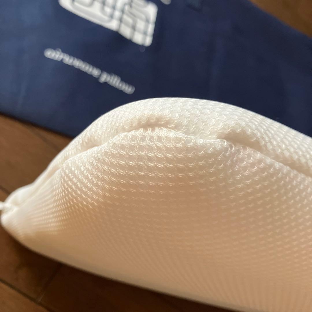 ☆美品☆エアウィーヴ　ピロースリム　枕　田中みな実コラボ