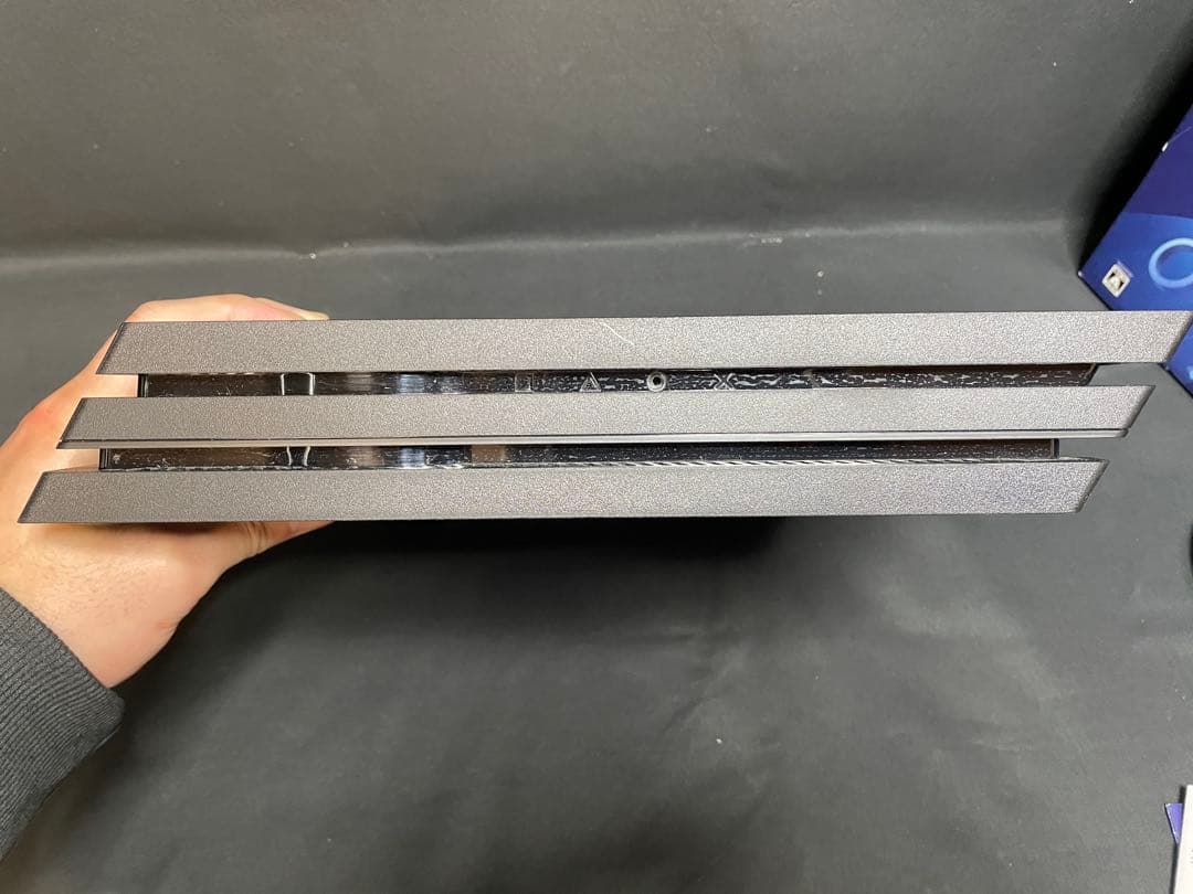 Nintendo Switch SONY PS4 Pro CHU-7100B 1398