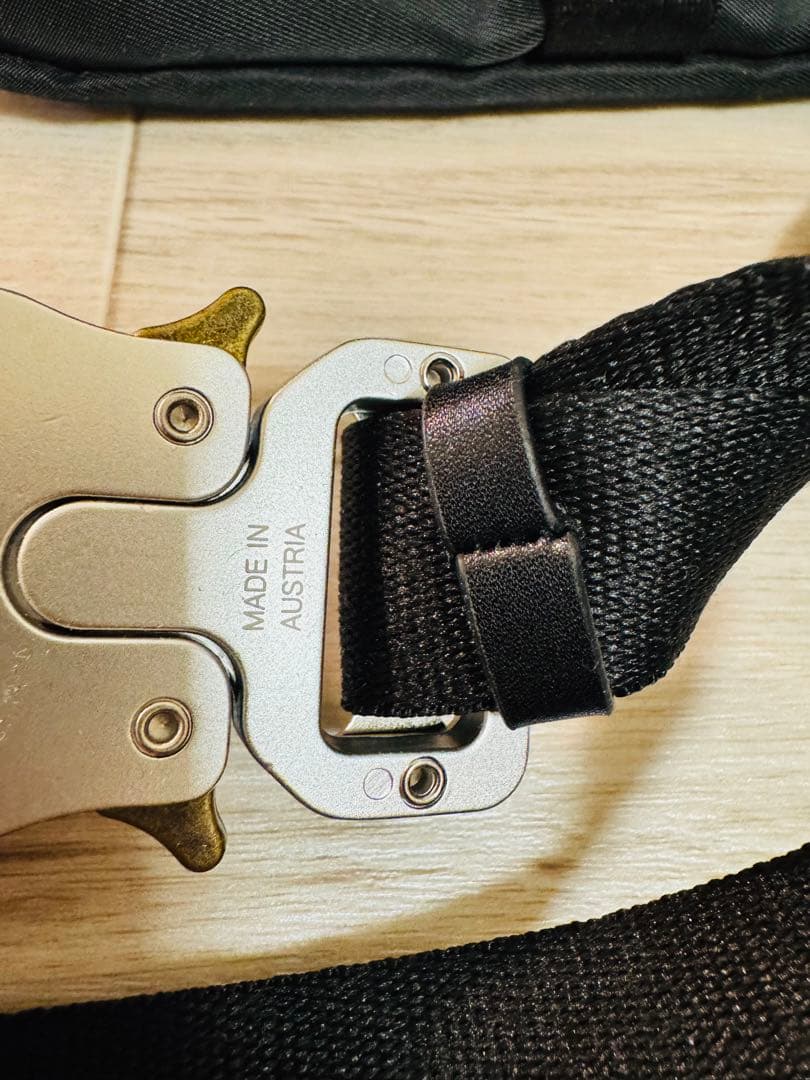 Alyx アリクス　ショルダーバッグ　男女兼用