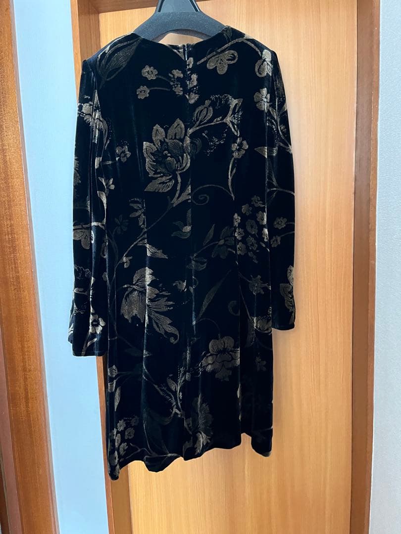 お値下げ中　イヴサンローラン　YSL ベロア　フレアワンピース