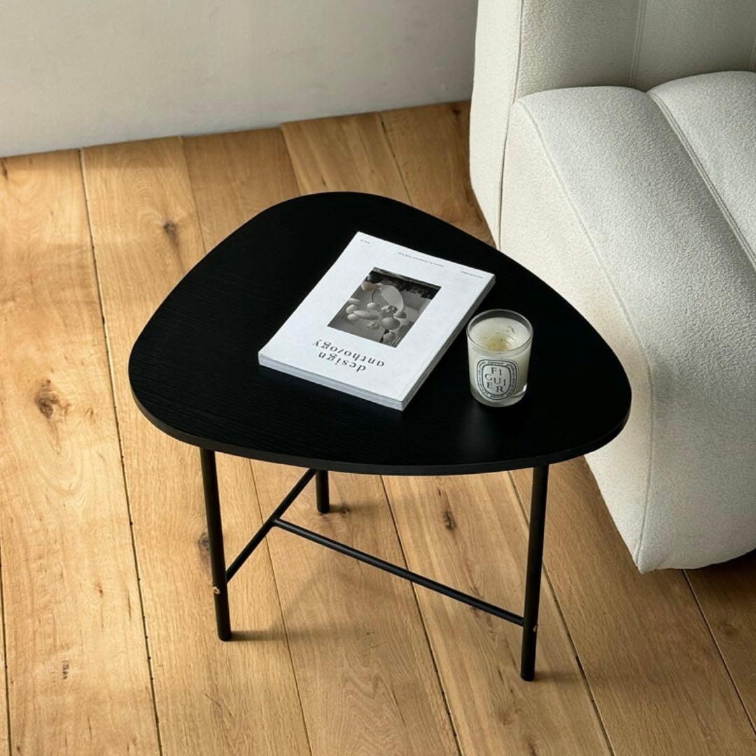 直接引き取り限定❗️ART OF BLACK ホワイト三角形サイドテーブル