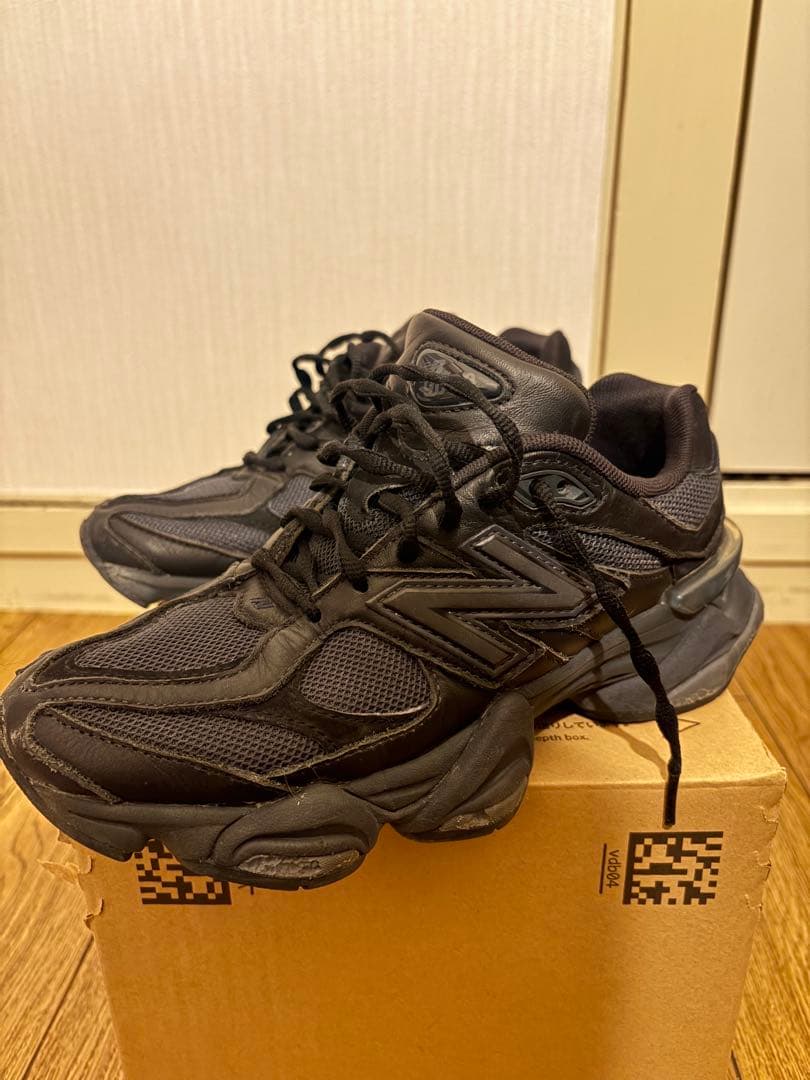 【気まぐれ値下げ】New Balance U9060NRI 23.5cm