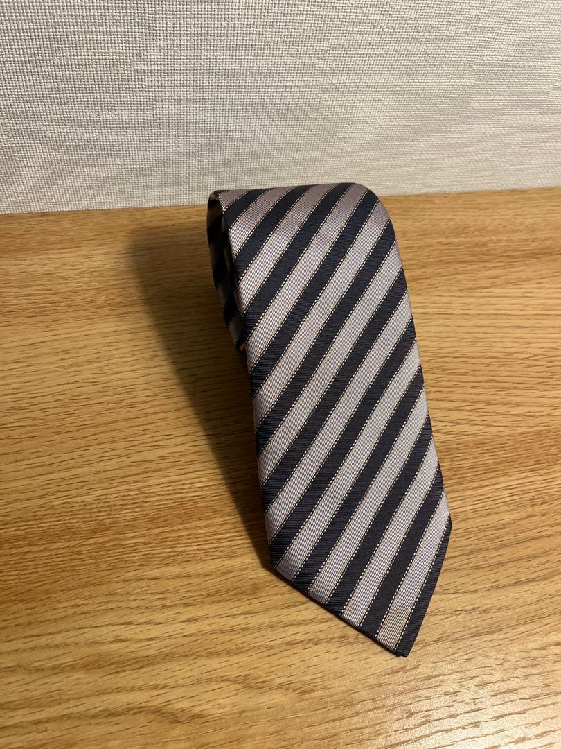 HERMES シルク100%ネクタイ　♪未使用♪