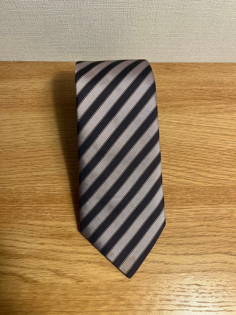 HERMES シルク100%ネクタイ　♪未使用♪