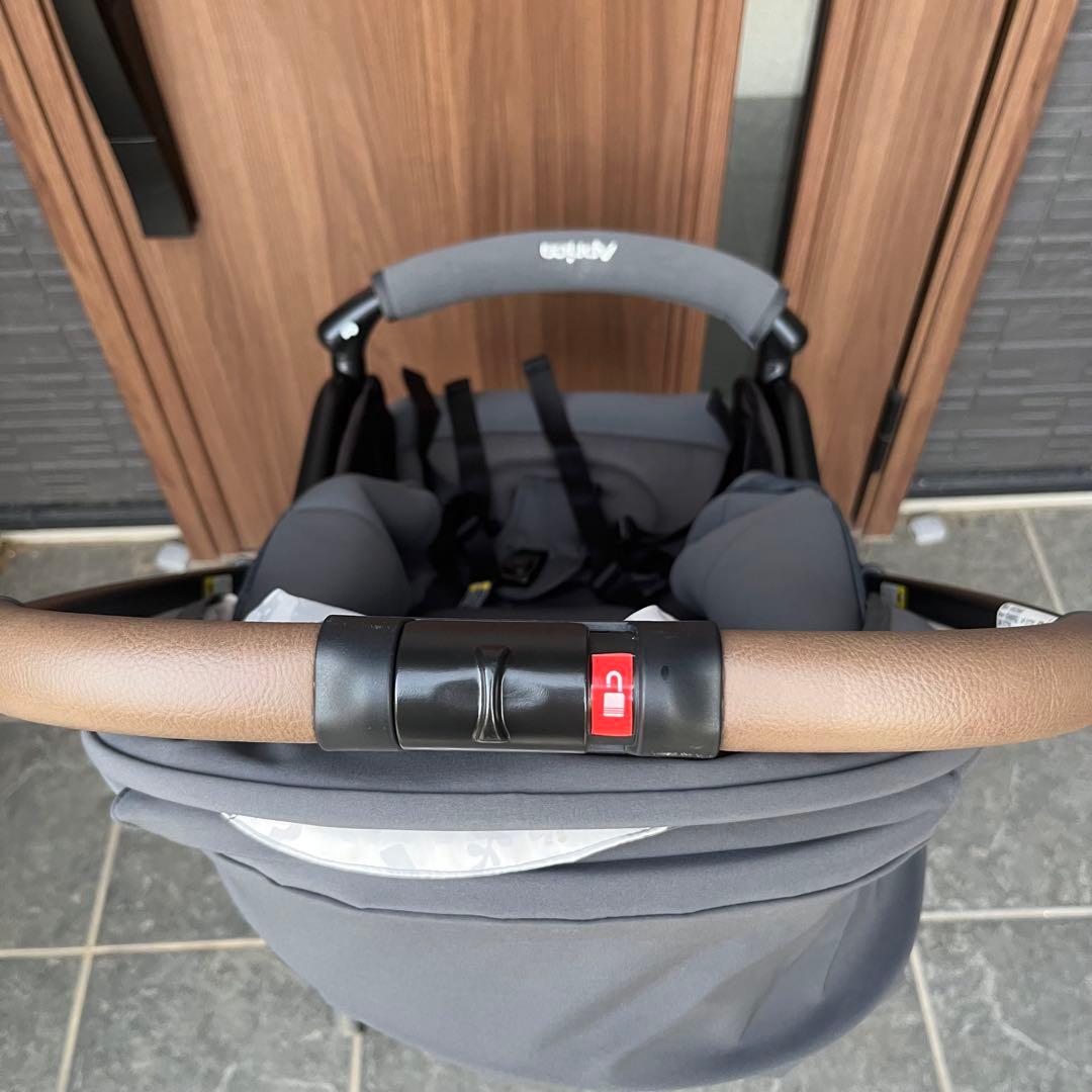 【美品】　Aprica ベビーカー アップリカ　カルーンエアーメッシュAB