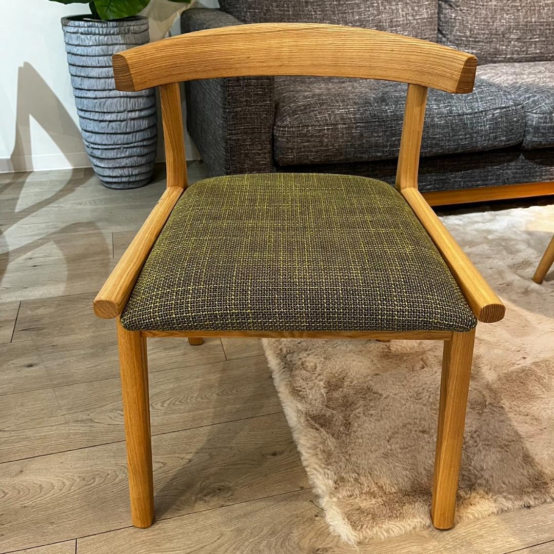 ロボット掃除機対応♪ ダイニングチェア 浮く グリーン HOC-541 N01