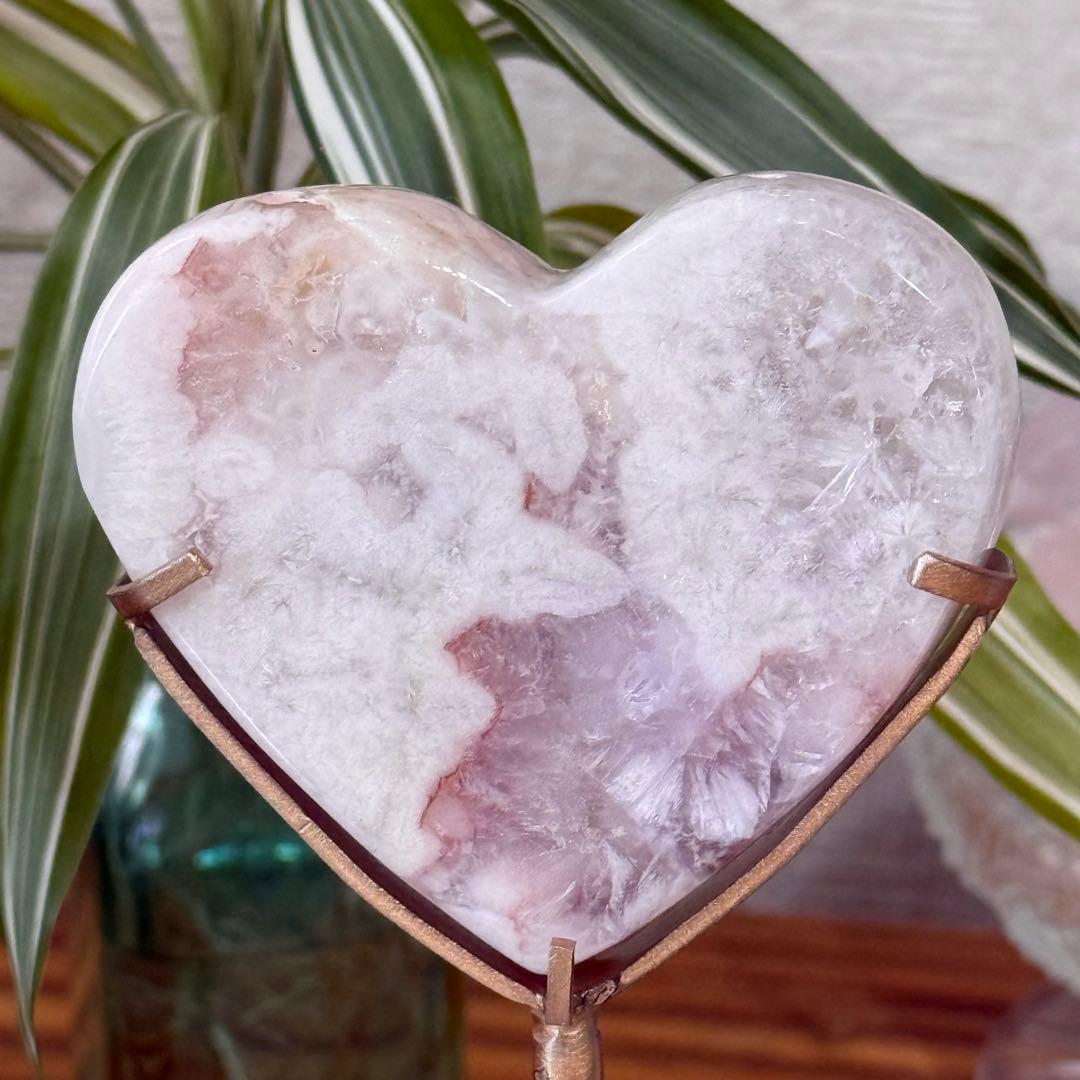 ピンクアメジストフラワーアゲート　ハート　専用スタンド付き　ブラジル産　天然石