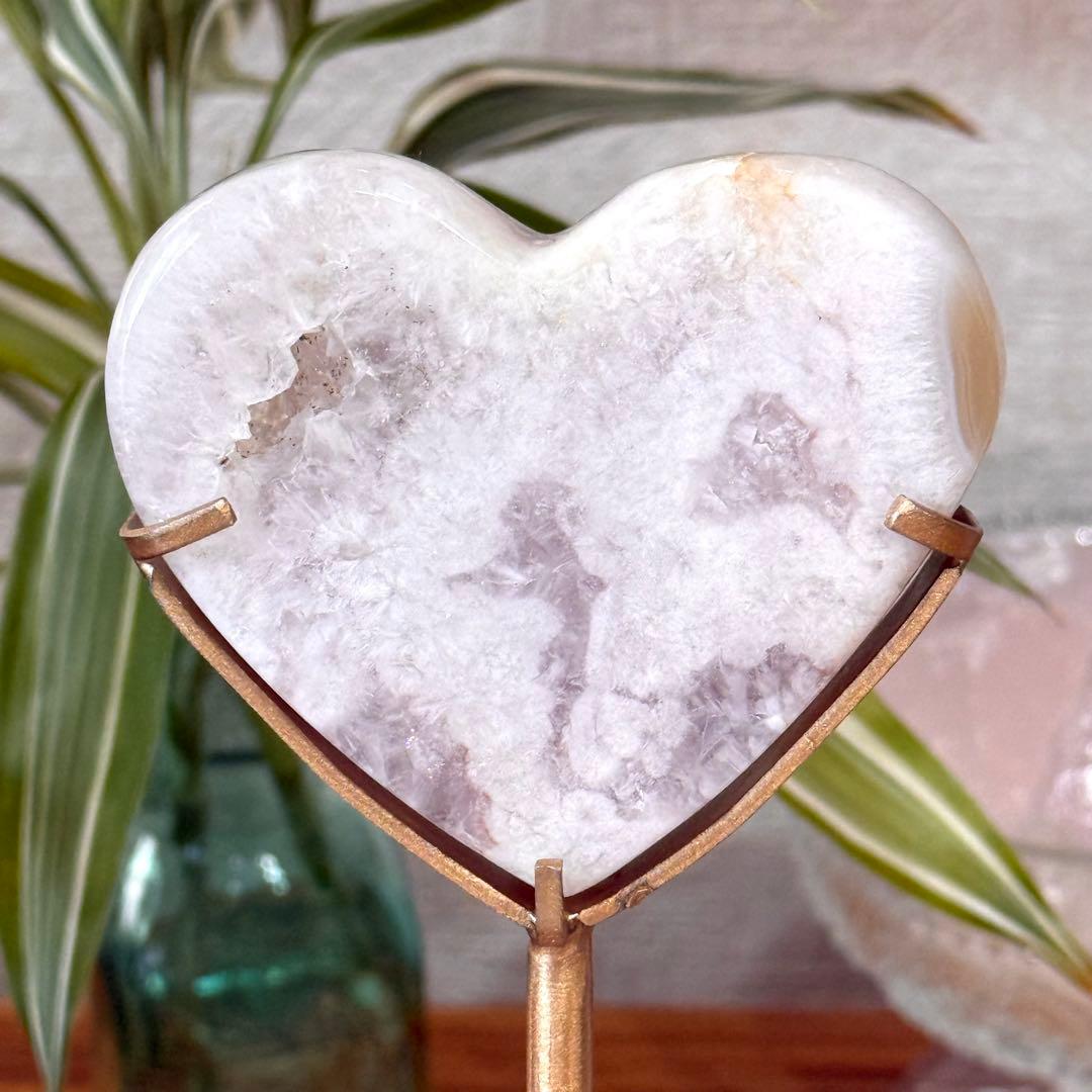 ピンクアメジストフラワーアゲート　ハート　専用スタンド付き　ブラジル産　天然石