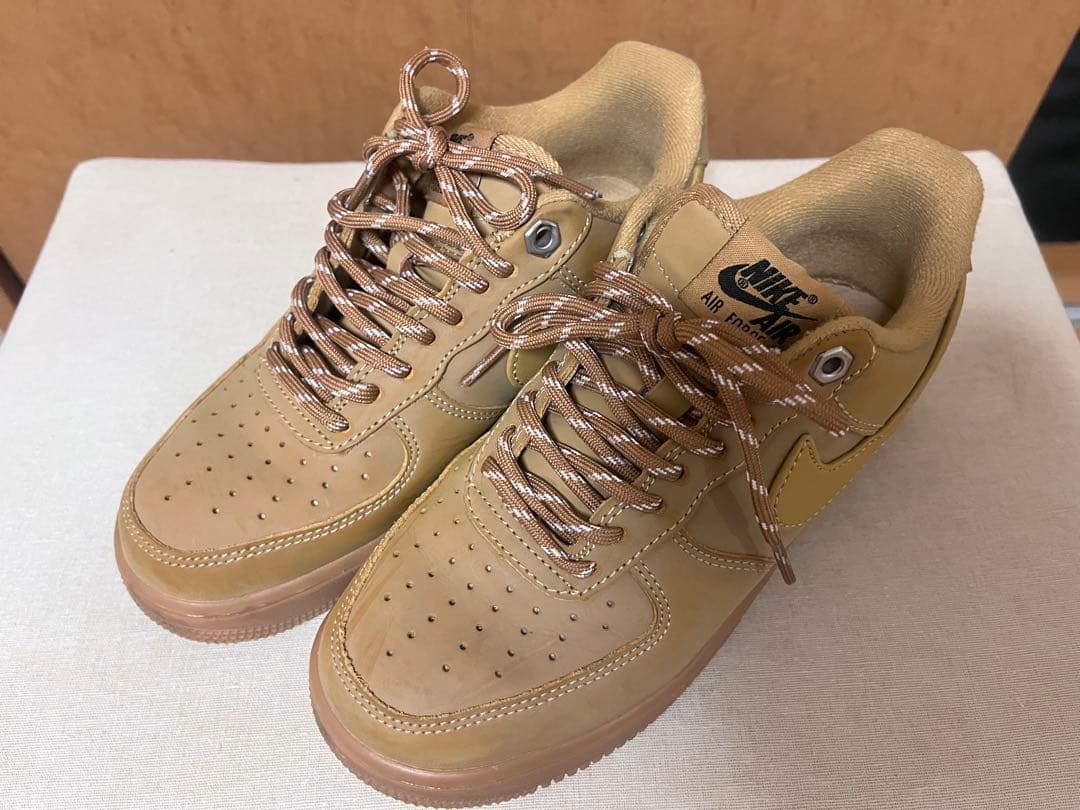 Nike Air Force1 ナイキ　ベージュ