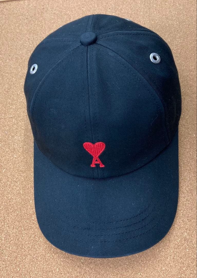 ami paris ベースボールキャップ ハート刺繍