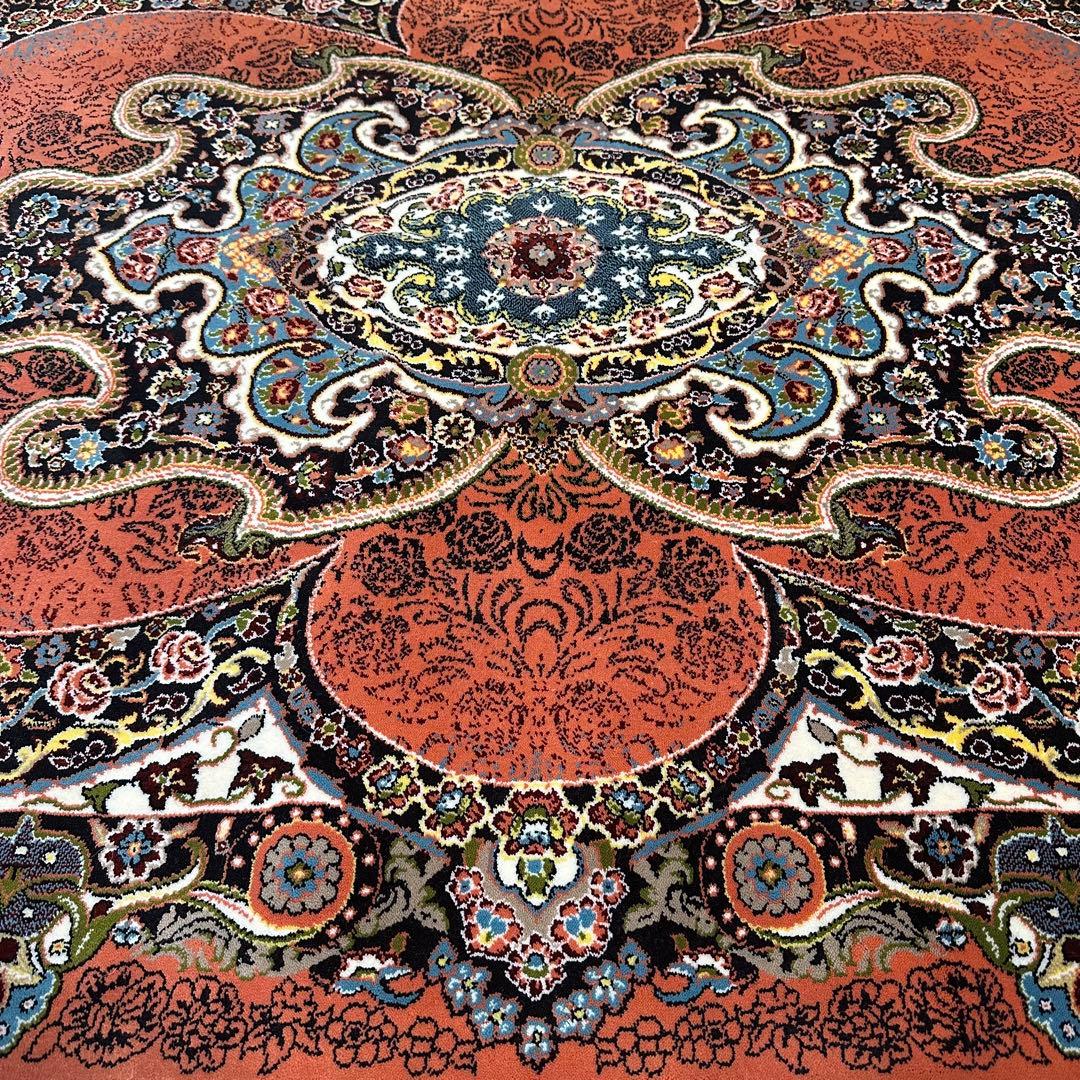 【新品未使用】ペルシャ産　絨毯　機械織　朱色　ボタニカル　幾何学模様　オリエント