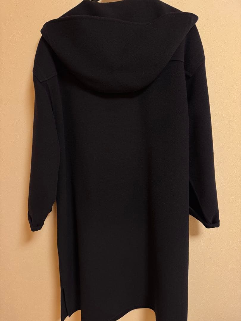 黒 フード付き ダッフルコート