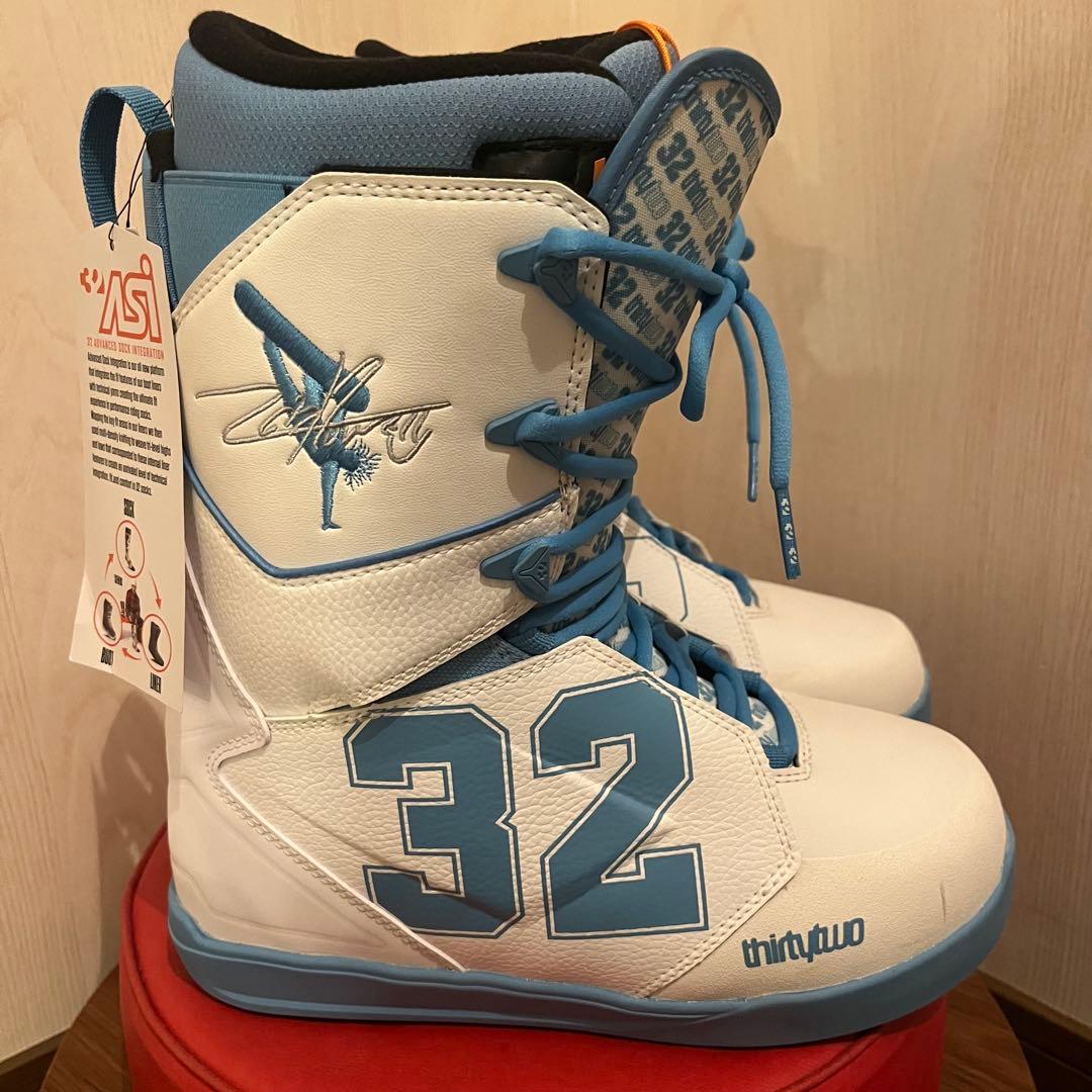 MASA　新品THIRTYTWO LASHED POWELL 27.5cm