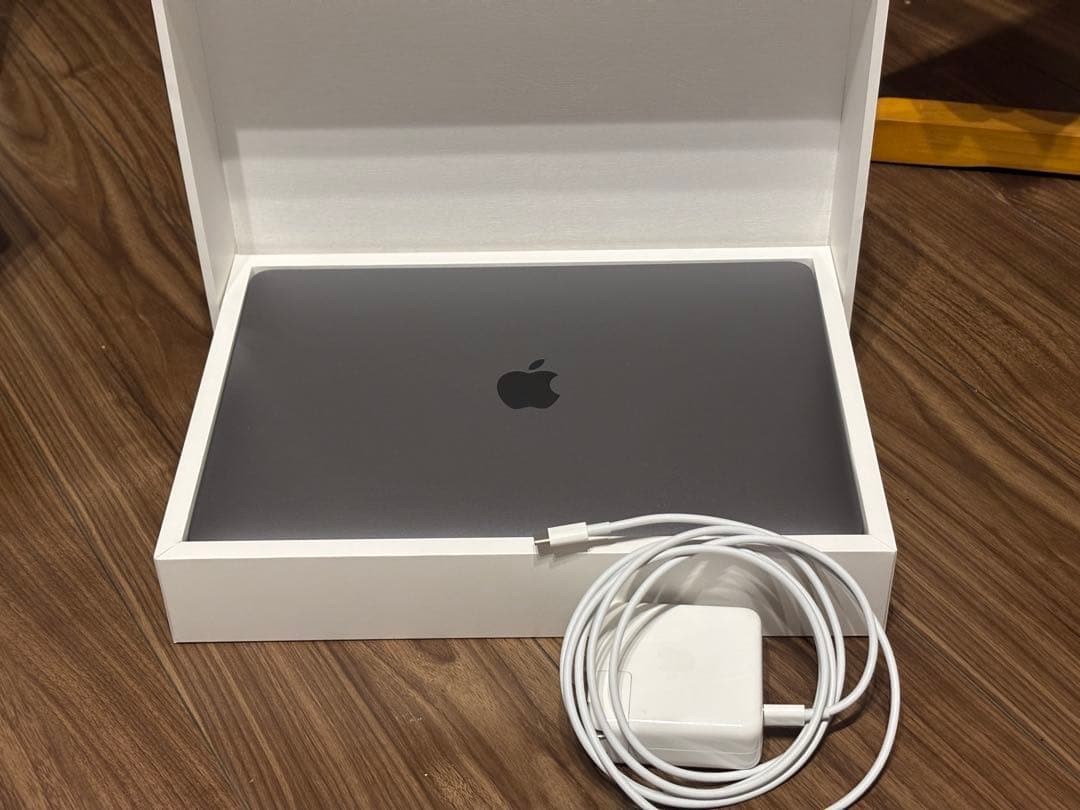 MacBook Pro M1 8G 256GB スペースグレー 本体 充電器 箱