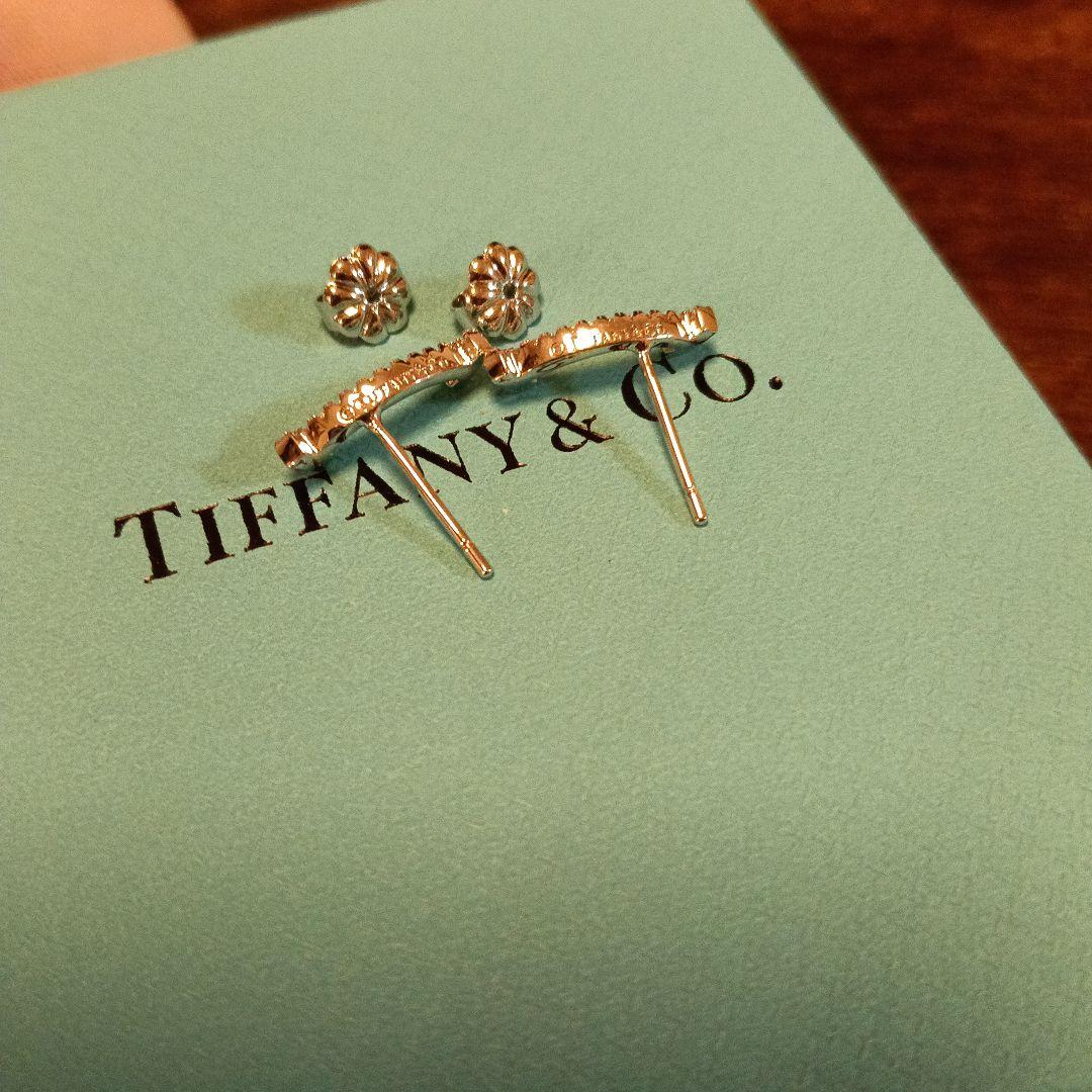 Tiffany&Co. Tスマイル ピアス
