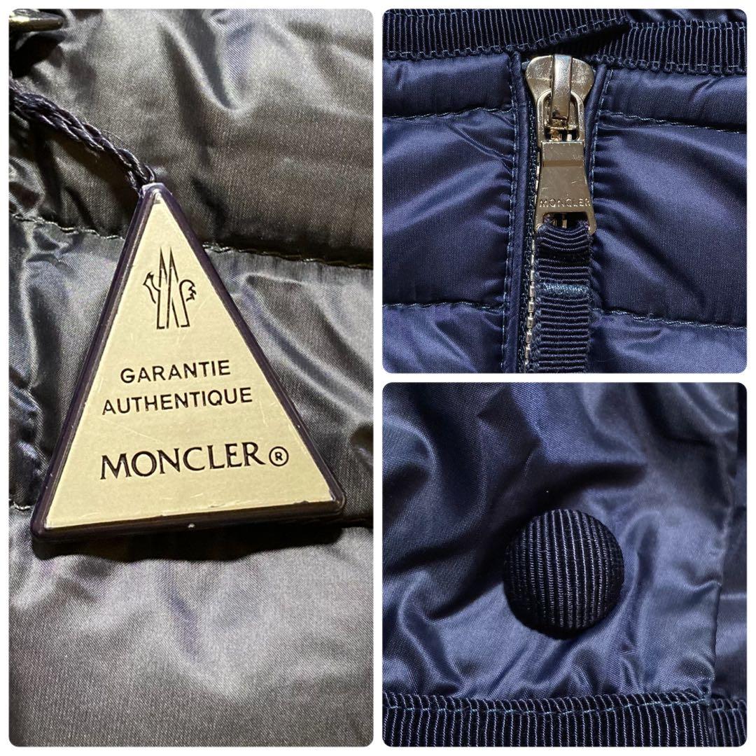 極美品 モンクレール EBLE GILET フード付き ナイロンダウンベスト