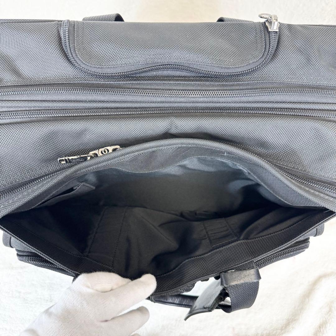 【良品】廃盤 TUMI トゥミ キャリーバッグ　機内持込可能 26103D4