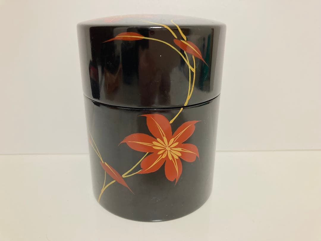 浄法寺塗　うるみ工房　漆器の茶筒1、急須台１、おしぼり入れ５、茶托５のセット