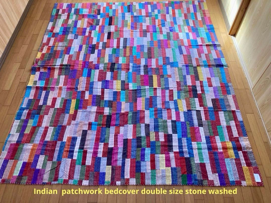 インド　パッチワーク　カンタ　ダブルサイズ　ベッドカバー　1