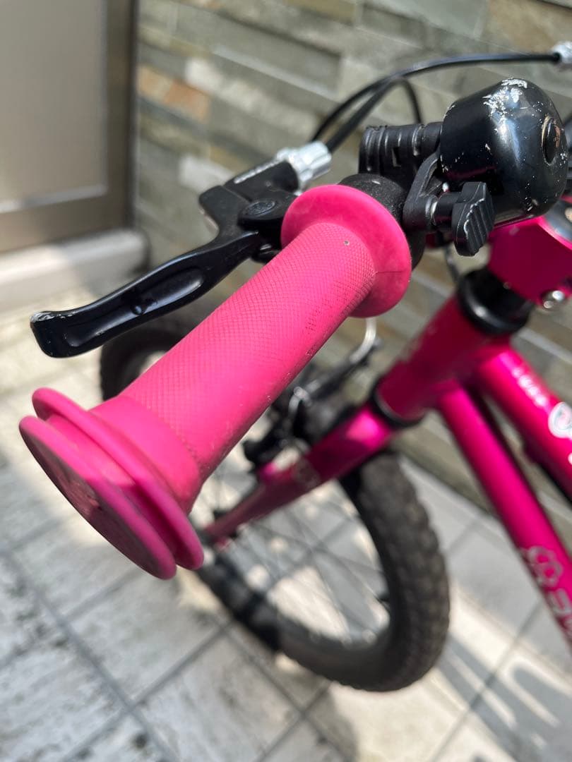 子供用 自転車 20インチ ヨツバサイクル　クリスタルピンク⭐︎直接受け渡しのみ⭐︎