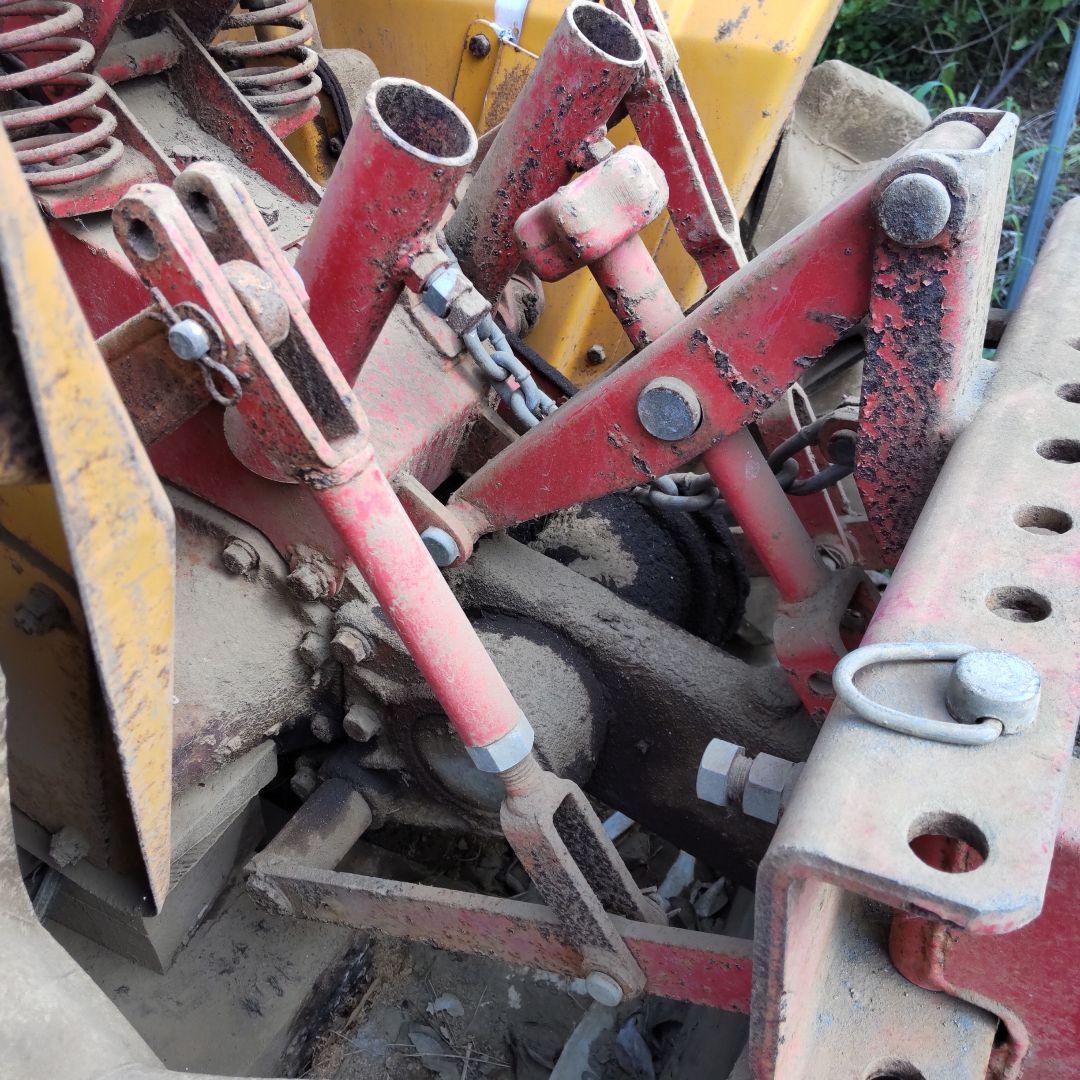 日の本トラクター MB-140 赤/黄