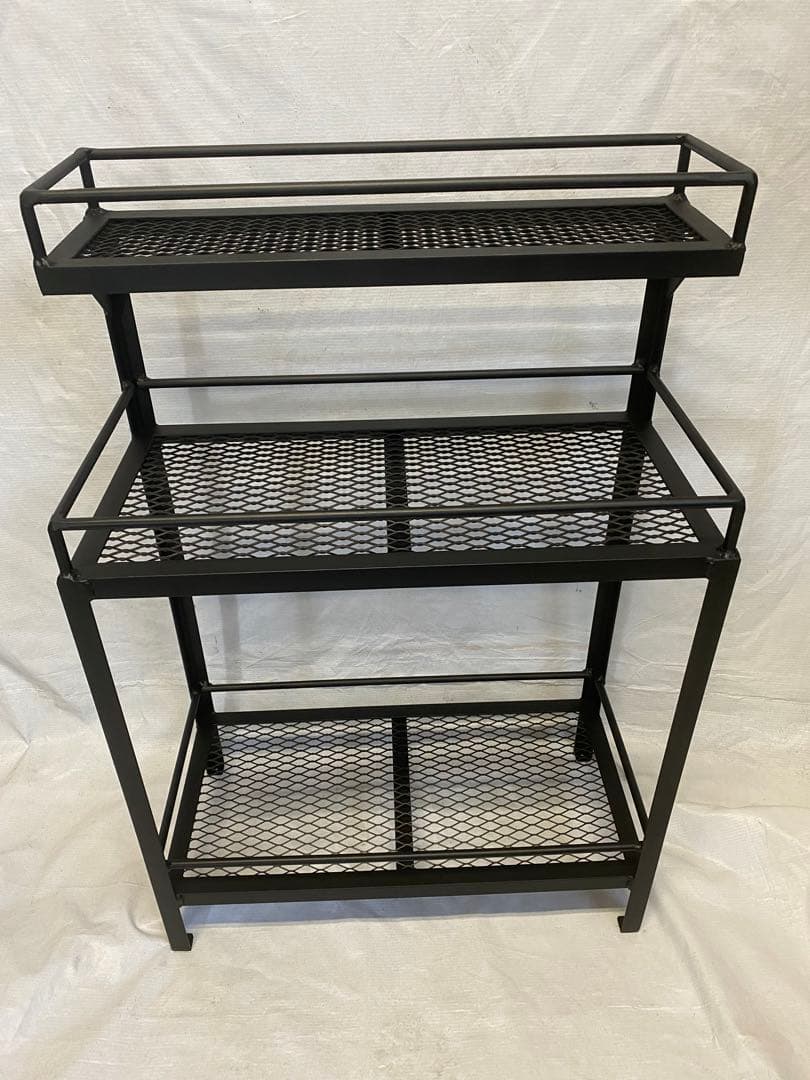 アイアンシェルフ　アイアンラック　棚　インダストリアル　多肉植物　アガベ