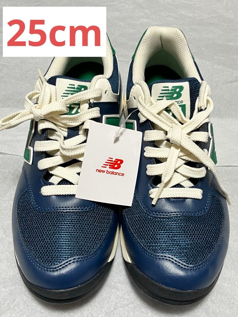 New Balance ネイビー/グリーン スニーカー