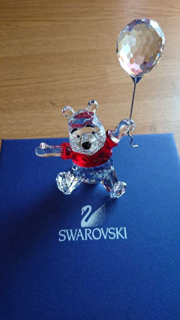 【廃盤品】スワロフスキークリスタル くまのプーさん
