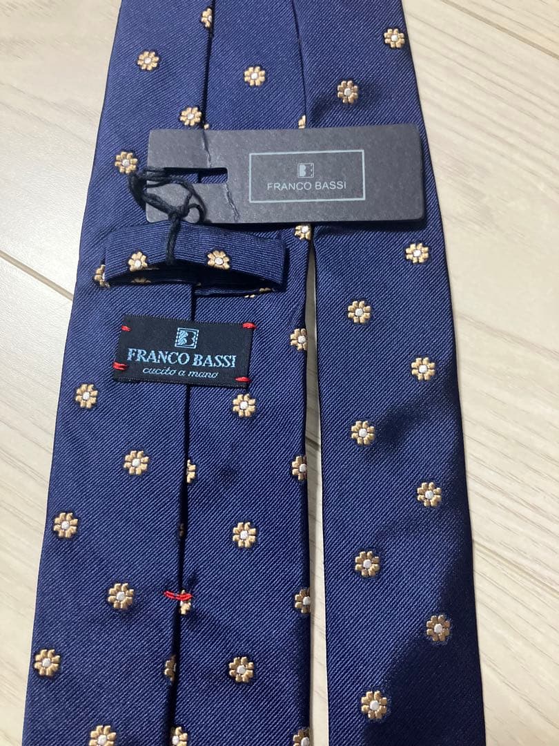 とと様先約⭐︎新品未使用⭐︎FRANCO BASSI 小紋柄ネクタイ