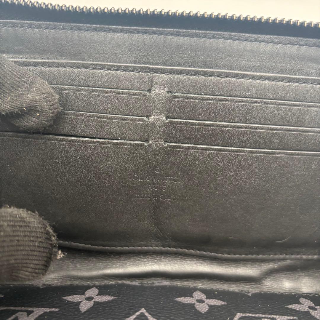 ルイヴィトン モノグラム エクリプス トランク ジッピーウォレット 長財布