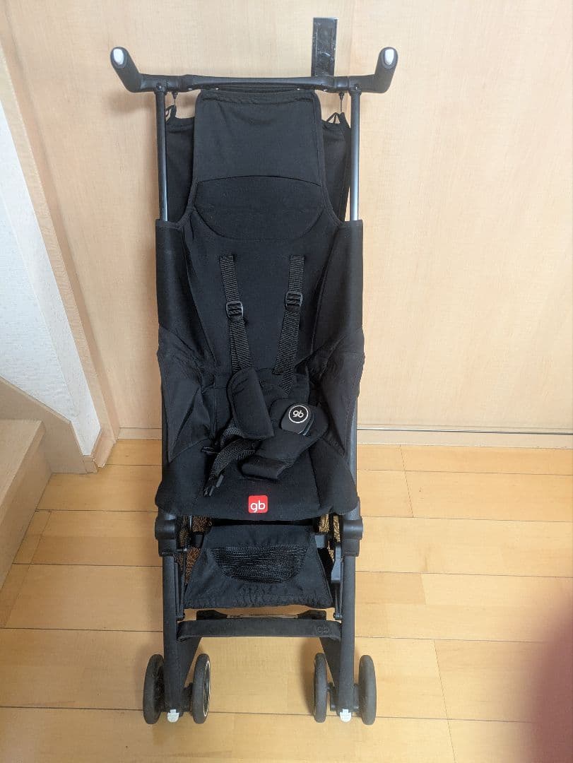 gb 折りたたみ式ベビーカー ブラック　ポキット