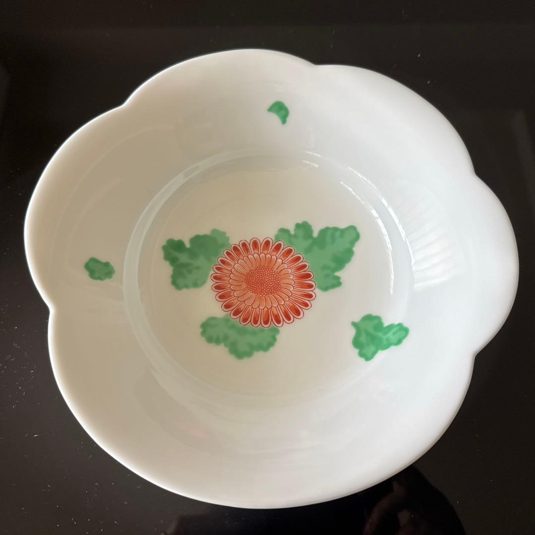 プレゼントに最適！深川製磁　大鉢 アントレ　百代草