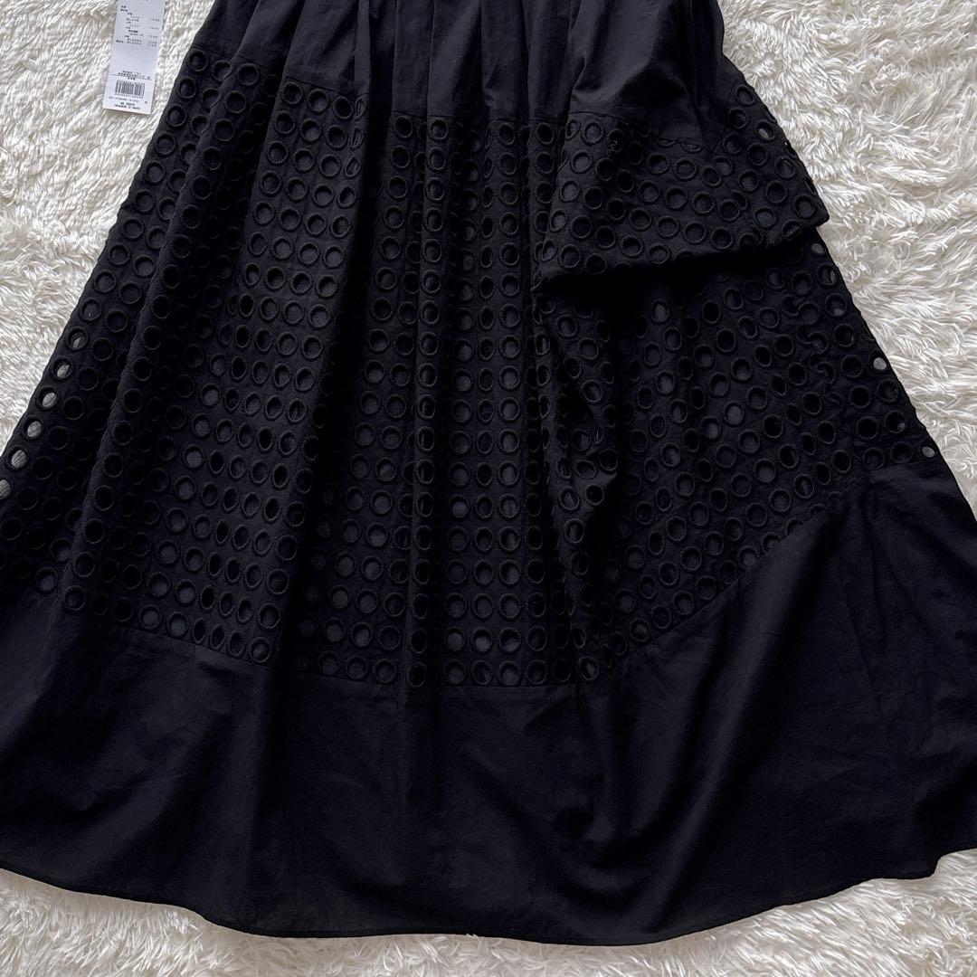 【新品タグ付き】アドーア アイレット エンブロイダリー スカート ロング 黒 Ｍ