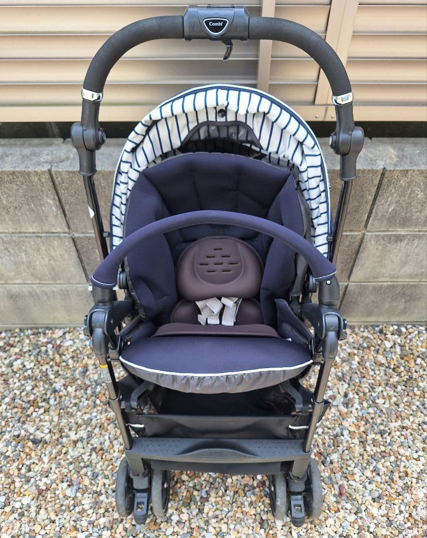 【送料込み】Combiメチャカルハンディオート4キャスコンパクト ベビーカー