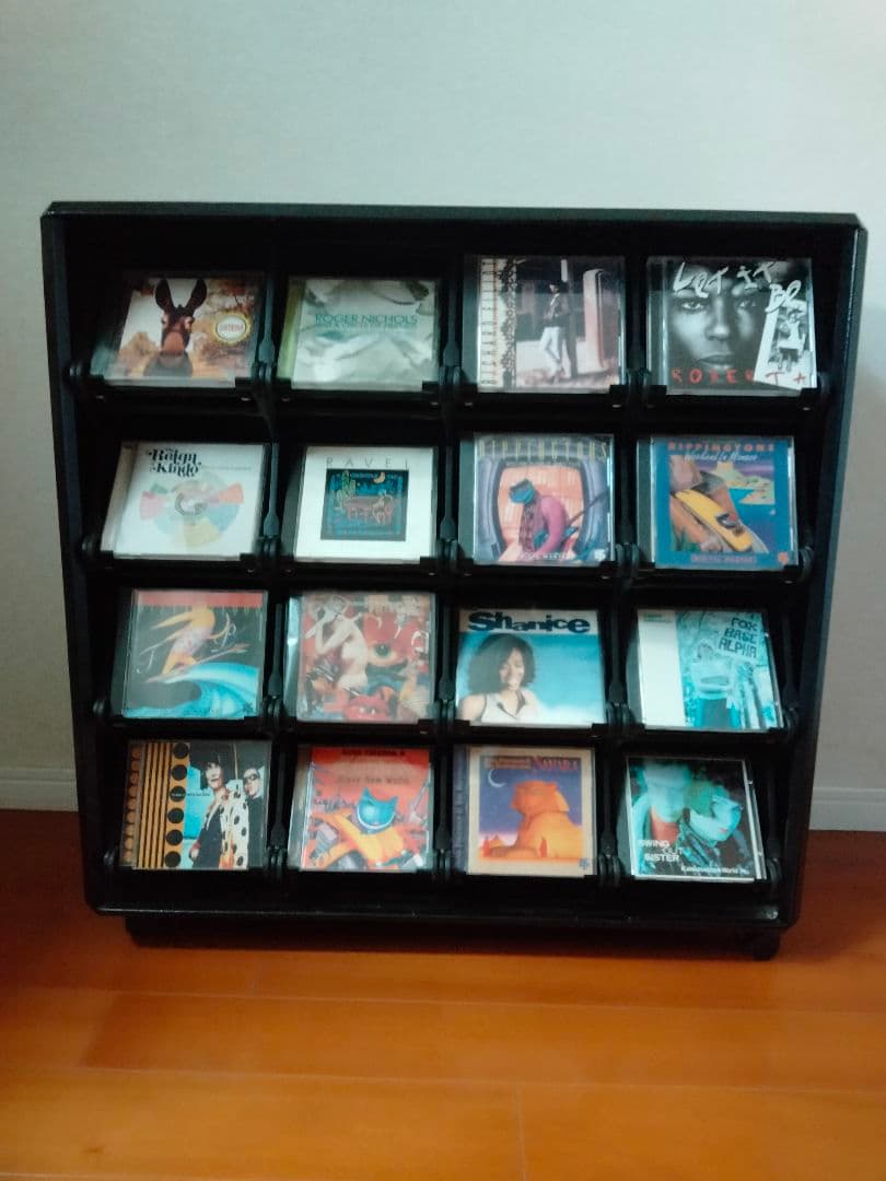 1990's 海外製CDラック（最大320枚収納）