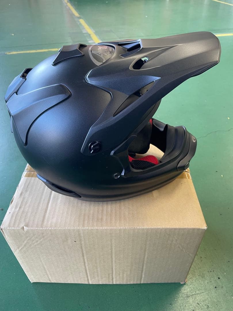 Arai V-cross 4 フラットブラック L アライ　59-60cm