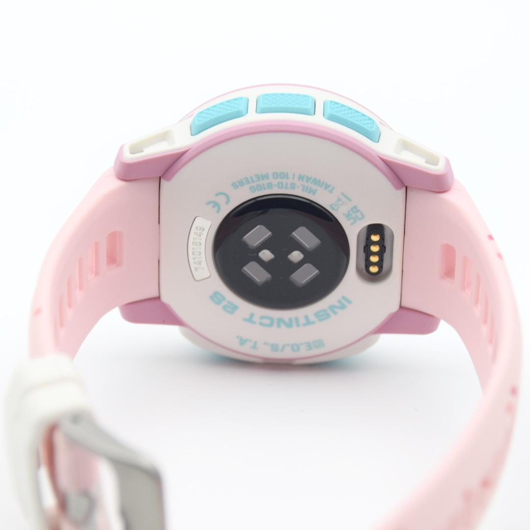 ＊未使用＊ガーミン ワンピース チョッパー コラボモデル 腕時計 限定 ピンク