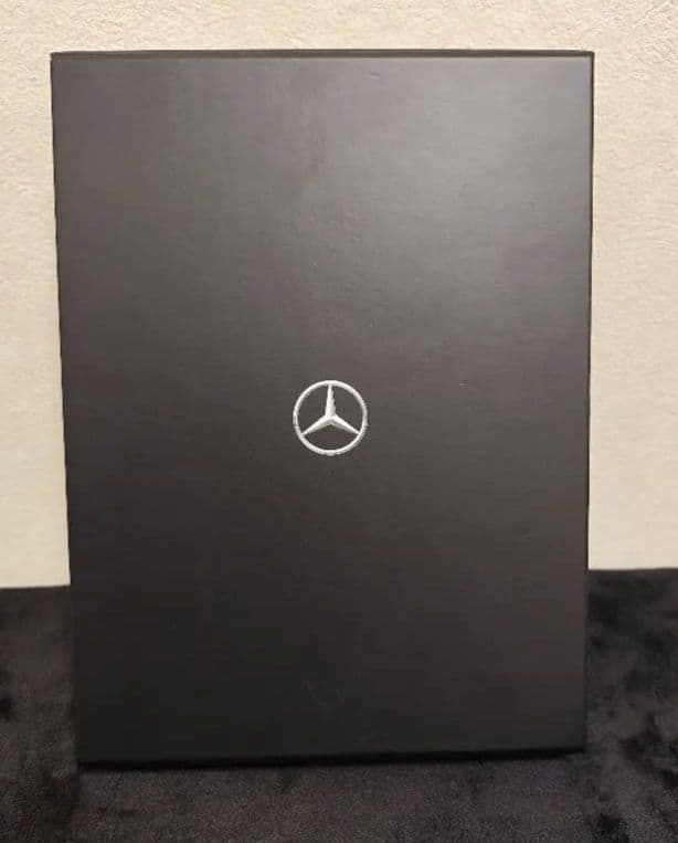 メルセデス・ベンツ　ノートブック