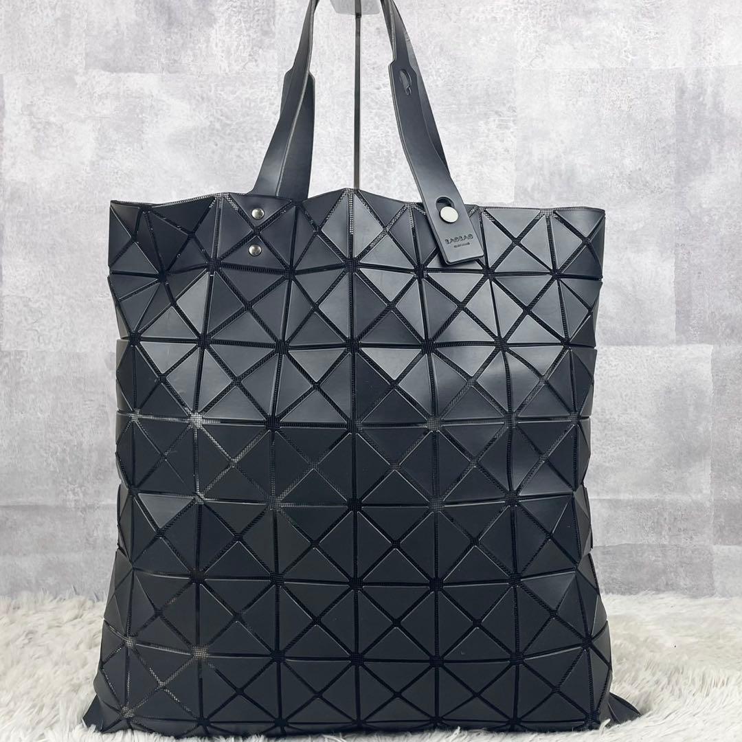 A4可 美品 バオバオイッセイミヤケ レザー トートバッグ ロゴ型押し ブラック