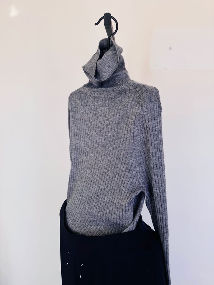 ドゥロワー シルクカシミヤ リブタートルニット 霜降りグレー