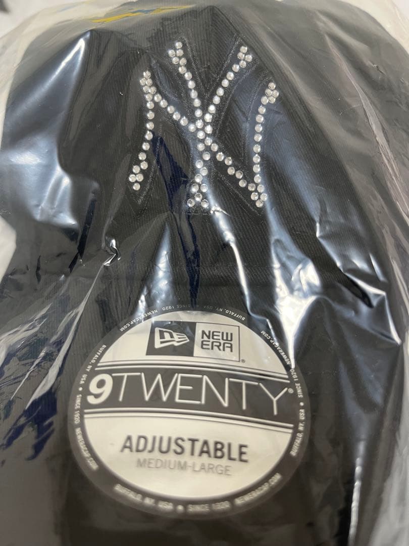 完売品☆ AZUL×NEWERA　 ラインストーンロゴキャップ
