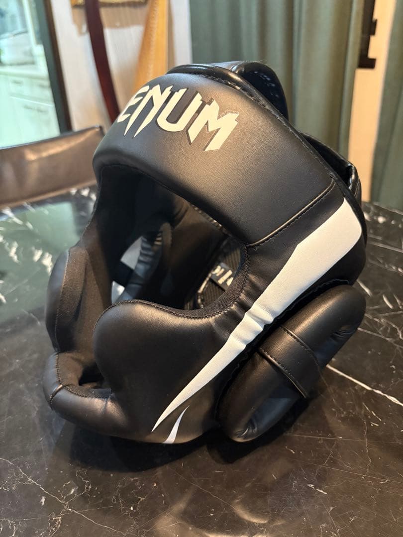 ヴェナム ボクシング チャレンジャー 2.0 ヘッドガード 53-59cm