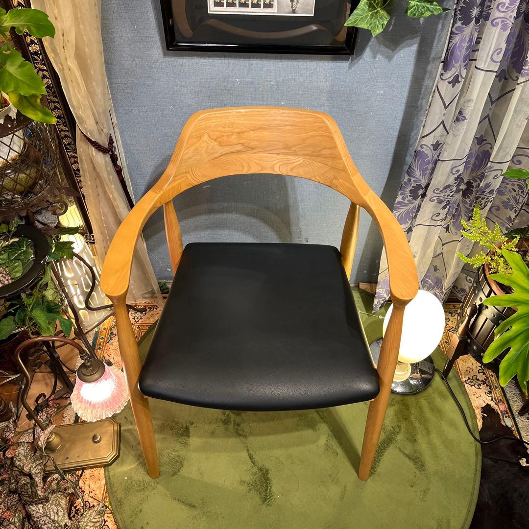 Sale スタイリッシュモダン　北欧ST ショートアームチェア